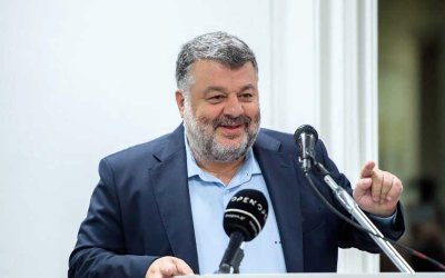 Θεόφιλος: «Συγχαρητήρια στην Νατάσσα Λιοσάτου για τη Διεθνή Διάκριση στην Νοσηλευτική Νεφρολογίας»