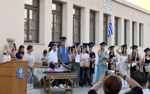 Η τελετή αποφοίτησης στο Γυμνάσιο-Λύκειο Μεσοβουνίων (εικόνες)