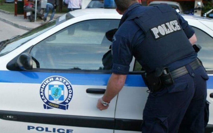 Έξι συλλήψεις για παραβάσεις σε καταστήματα σε Ιθάκη και Κέρκυρα