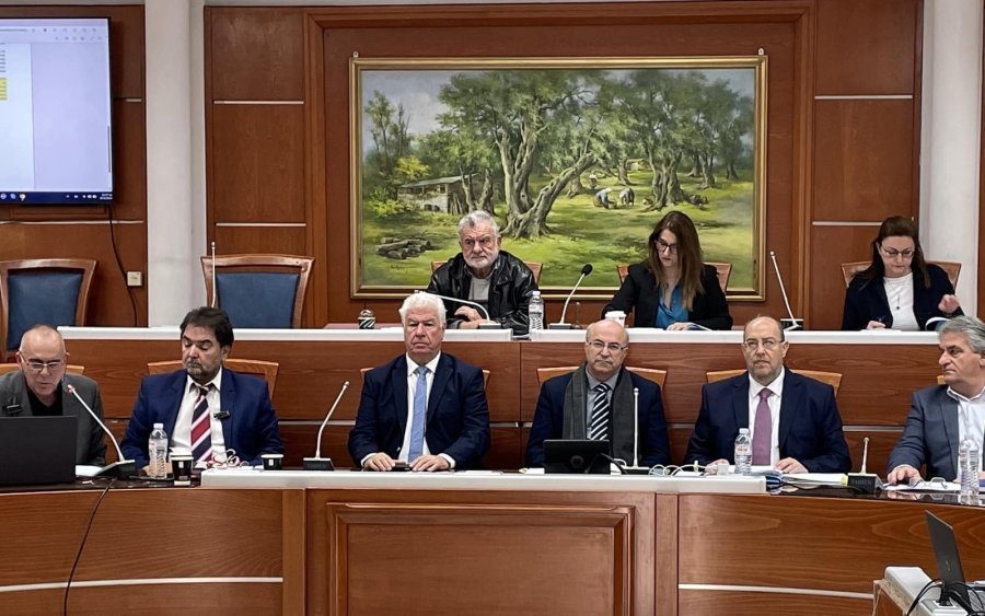 Συνεδριάζει το Περιφερειακό Συμβούλιο Ιονίων Νήσων - Επερωτήσεις & Θέματα