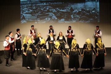 Χριστουγεννιάτικο γλέντι στο Ληξούρι από την Ιόνιο Πνοή