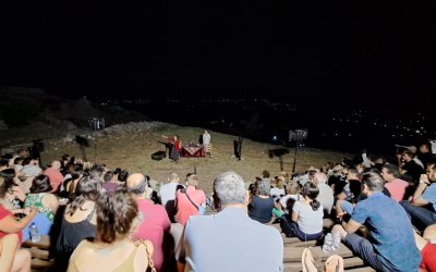 Η Θεατρική Παράσταση ''Το Τρίτο Στεφάνι, Εγώ η Εκάβη'' στο Κάστρο Αγίου Γεωργίου