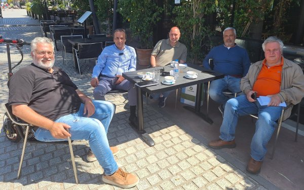 Για... πολιτικό άσυλο στο Αργοστόλι!  