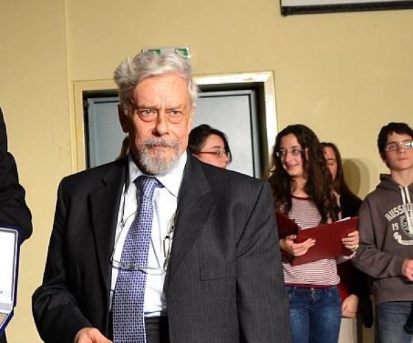 Χαμός στην Αδελφότητα Αθηνών: Γερουλάνος: "Απαράδεκτο κείμενο με σωρεία ανακριβειών"