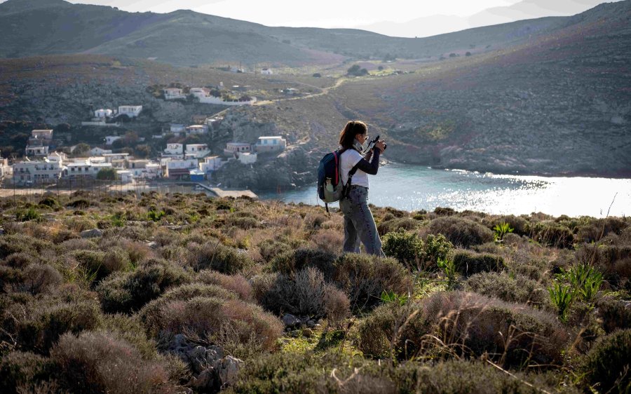 Χαρτογράφηση και σήμανση παραδοσιακών μονοπατιών της Ψερίμου, με στόχο την ανάπτυξη εναλλακτικών και ήπιων μορφών τουρισμού και την ανάδειξη του φυσικού και πολιτιστικού περιβάλλοντος του νησιού, από τον Σύλλογο Πολιτών Ψερίμου στο πλαίσιο του 8ου κύκλου του Προγράμματος «Σημεία Στήριξης». Η δράση χρηματοδοτήθηκε από το Ίδρυμα Αθηνάς Ι. Μαρτίνου.