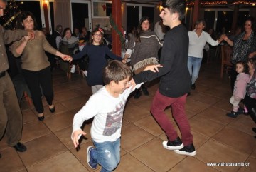 Η συνεστίαση του συλλόγου "Αιγιαλός" (εικόνες)