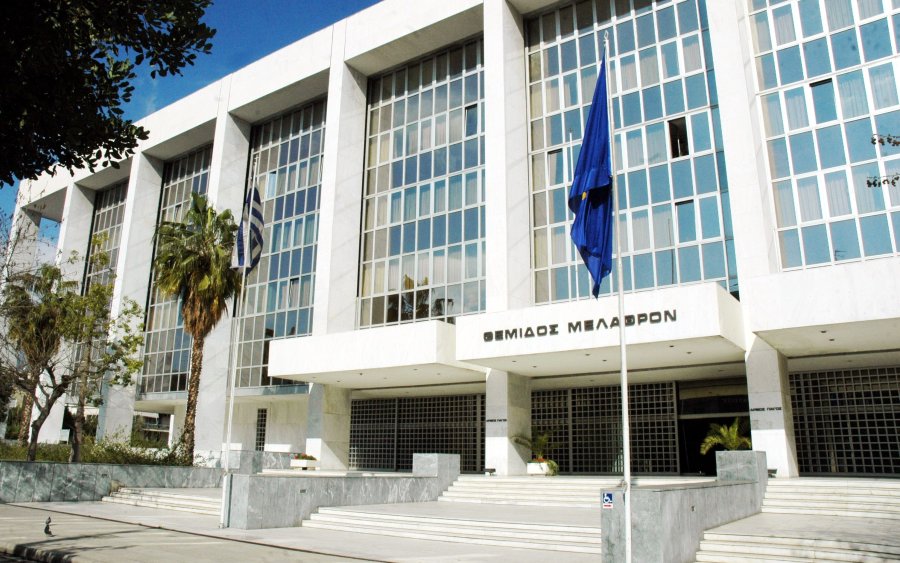 Βουρλιώτης προς ΕΛ.ΑΣ: Δέσμευση όλων των περιουσιακών στοιχείων των εμπρηστών