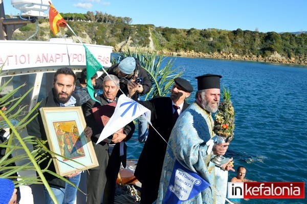 Ο Αγιασμός των Υδάτων στην Αγία Πελαγία