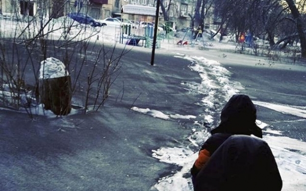 Το περίεργο μαύρο χιόνι που έριξε στη Σιβηρία - Σόκαρε τους πάντες (εικόνες/video)