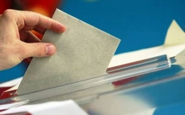 Ο Παναγιώτης Τζανάτος επικεφαλής της Αγωνιστικής Αντιμονοπωλιακής Συνεργασίας