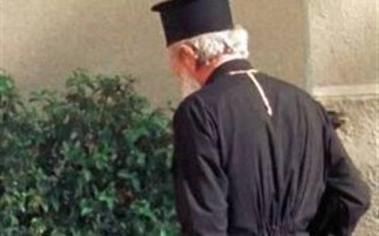 Απατεώνισσα εξαπατά τους εφημέριους εκκλησιών στην Ηλεία