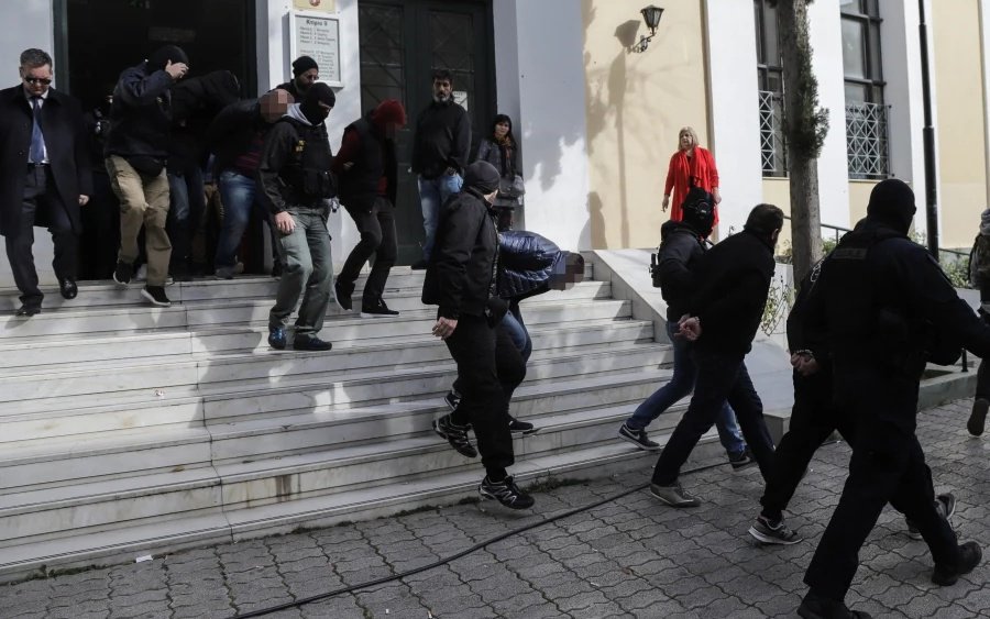 Βαρύς ο πέλεκυς της Δικαιοσύνης για τους 1,2 τόνους κοκαΐνης που εντοπίστηκαν στον Αστακό