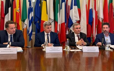 Καμπανάκι Φαραντούρη- Σαχινίδη-Ρουκανά για Ευρωπαϊκούς πόρους και Προϋπολογισμό