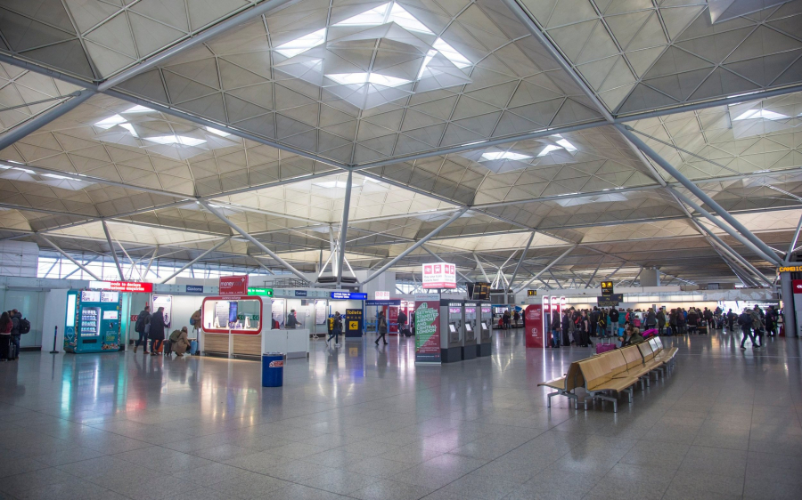 Το δημοφιλές αεροδρόμιο Stansted στο Λονδίνο