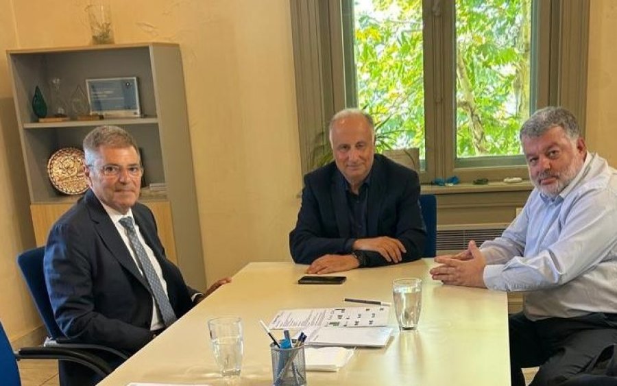 Π. Καππάτος: Συνάντηση Εργασίας με τον Πρόεδρο του Πράσινου Ταμείου και τον Δήμαρχο Αργοστολίου