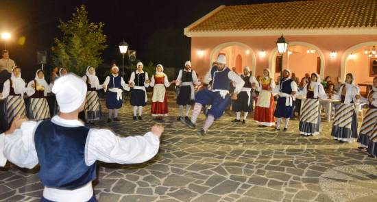 Το γλέντι του τρύγου από τον Συνεταιρισμό Παραγωγών της Ρομπόλας