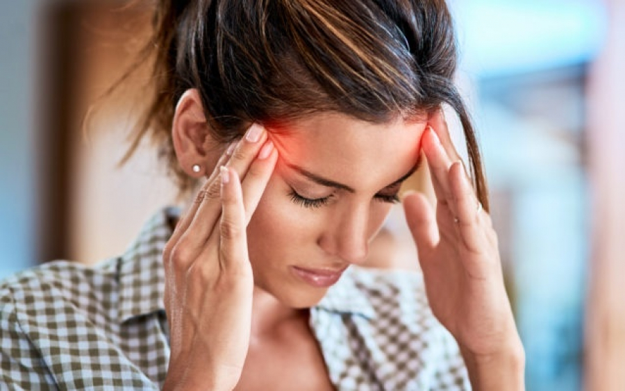 Πονοκέφαλος και ημικρανία: Πέντε αιτίες που δεν τις φαντάζεστε