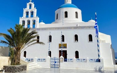 Σωστό ή λάθος; – Η αμφιλεγόμενη ευχή «Καλή Παναγιά» τον Δεκαπενταύγουστο