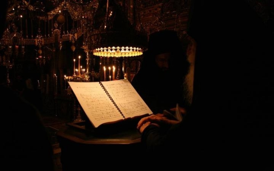 Απόψε: Αγρυπνία στην Μονή του Εσταυρωμένου