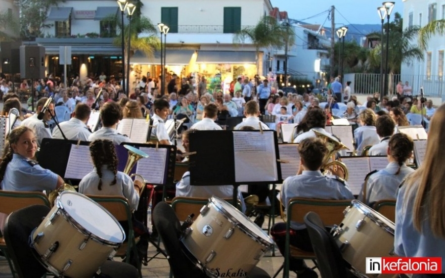 Παγκόσμια ημέρα μουσικής με την Φιλαρμονική «Διονύσιος Λαυράγκας» (εικόνες)