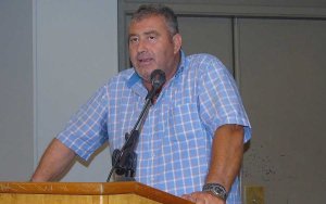Δημοτικοί Υπάλληλοι: &#039;&#039;Θα παρακαλούσαμε, στους σεβαστούς προεκλογικούς τους στόχους, να αφήσουν τον ιδρώτα των συνάδελφων απ&#039; έξω&#039;&#039;