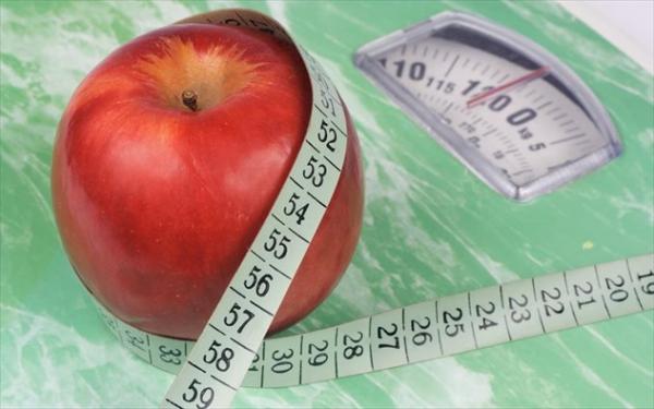 8 γρήγοροι και αποτελεσματικοί τρόποι για να χάσετε κιλά
