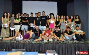 '’Αρχίζει το ταξίδι!'' - Συγκινητικές στιγμές στην Τελετή Αποφοίτησης του Βαλλιάνειου Λυκείου Κεραμειών