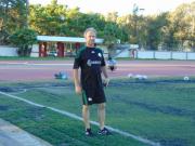 "Τύχη βουνό" είχε ο Τάκης Φωής - Υποχώρησε το έδαφος στην είσοδο του γηπέδου Αργοστολίου και έπεσε στο φρεάτιο όμβριων υδάτων - Την γλίτωσε μόνο με εκδορές στο σώμα