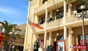 Σε ετοιμότητα! Επιτυχημένη άσκηση κατάσβεσης πυρκαγιάς με απεγκλωβισμό στον "Κέφαλο" (εικόνες + video)