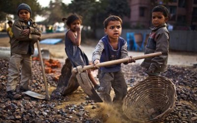 Μικέλης Μαφρεδας: Παγκόσμια Ημέρα κατά της Παιδικής Εργασίας, έχε το νου σου στο παιδί!