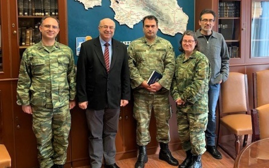 Τρεις στρατιωτικοί κτηνίατροι στη «μάχη» της Ευλογιάς στην Κεφαλονιά