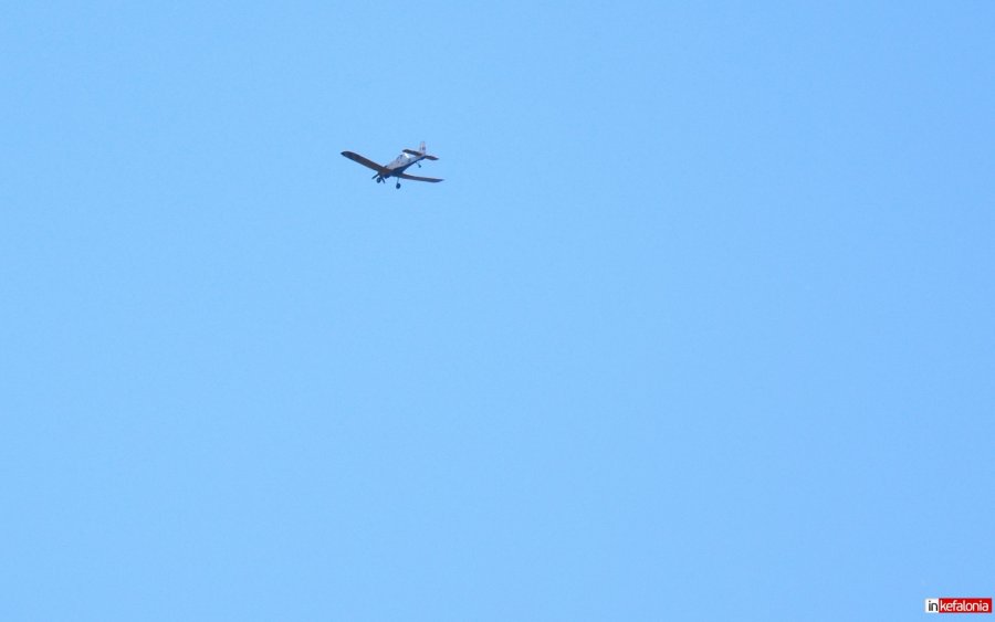 Έφτασαν στην Κεφαλονιά τα δύο πυροσβεστικά αεροσκάφη Πετζετέλ! (εικόνες)