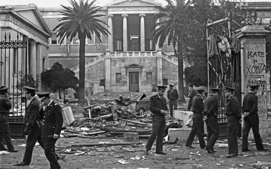 Μηνύματα τοπικών Φορέων για την 52η επέτειο από την εξέγερση του Πολυτεχνείου