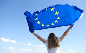 Γαβριήλ Μανωλάτος: Ο ναρκισσισμός της Ευρώπης και η αυτοκαταστροφή της