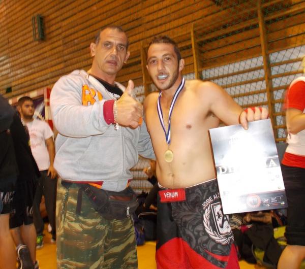 Μετάλλιο για την ομάδα Kickboxing του Σταθάτου