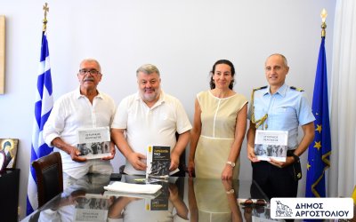 Επίσκεψη του Ακόλουθου Άμυνας της Ιταλικής Πρεσβείας και του Προέδρου του Ιταλικού Εθνικού Συλλόγου Μεραρχίας Άκουι στον Δήμαρχο Αργοστολίου