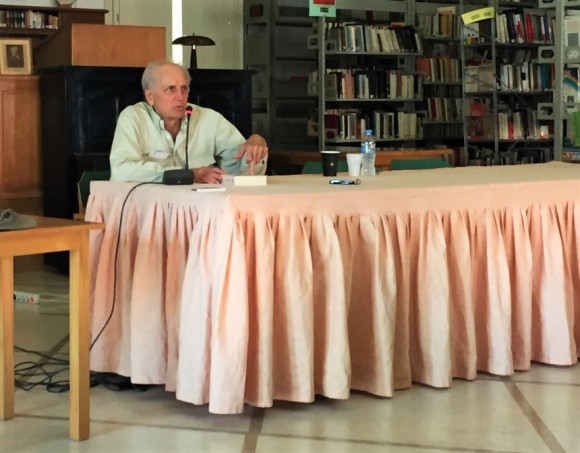 Ο Γιώργος Παξινός παρουσιάζει το βιβλίο του &quot;Κατ&#039; εικόνα&quot;, στο Ληξούρι