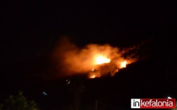 Τώρα: Φωτιά στα Σιμωτάτα (πρώτες εικόνες)