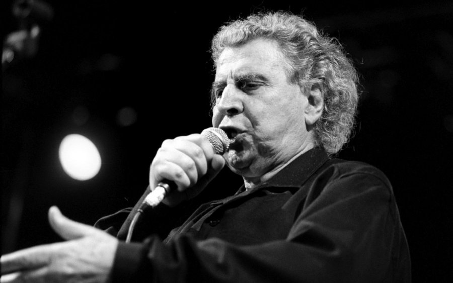 Μίκης Θεοδωράκης: Δικαστικό σήριαλ το που θα ταφεί! «Μπλόκο» για το Βραχάτι, νέα επιστολή για τα Χανιά