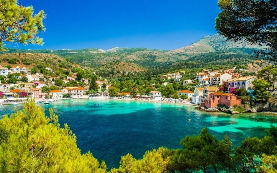 Κεφαλονιά και Ιθάκη στην λίστα με τα καλύτερα ελληνικά νησιά για το 2022 σύμφωνα με το περιοδικό Conde Nast Traveller