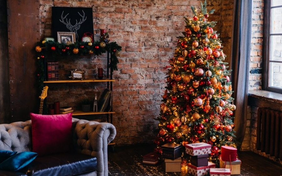 Βασικά tips για τον στολισμό του χριστουγεννιάτικου δέντρου