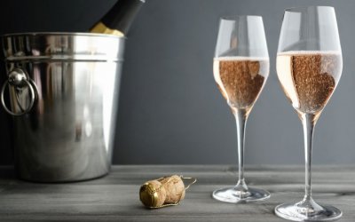 Σαμπάνια, Αφρώδης & Ενισχυμένος Οίνος: Οι Κρυμμένοι Θησαυροί Του Κρασιού