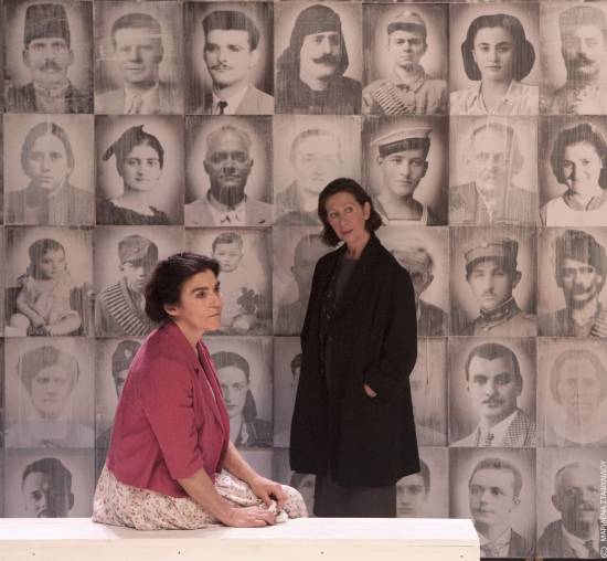 Απόψε η παράσταση "Κοινός Λόγος" από το Θέατρο του Νέου Κόσμου