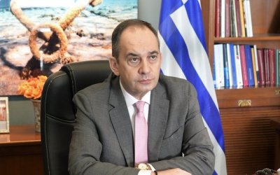 Απόφαση Πλακιωτάκη για άμεση καταβολή αποζημίωσης ειδικού σκοπού και επιδόματος ανεργίας ναυτικών