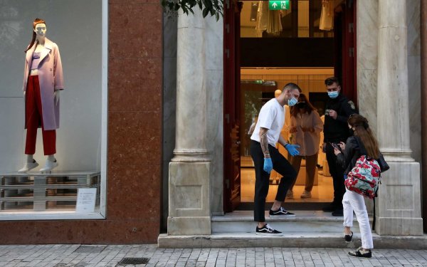 Lockdown: «Γολγοθάς» 40 ημερών – Όλα τα σενάρια για Πάσχα στο χωριό και σχολεία