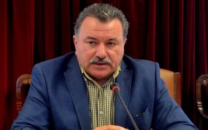 Ο Θεόδωρος Γαλιατσάτος στον COSMOS 96,5 – Τι αναφέρει για την παραίτηση Κουρή και για τον δρόμο Αεροδρόμιο – Κρανιά