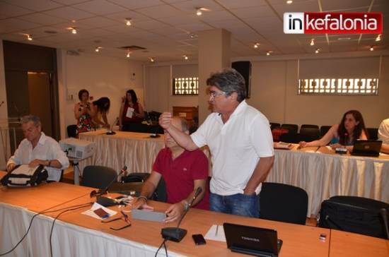Περιφερειακό Συμβούλιο: «Μια τρύπα στο νερό» στο τετράγωνο – Ματαιώθηκε και η 2η συνεδρίαση - Έξαλλη η αντιπολίτευση (ηχητικά)