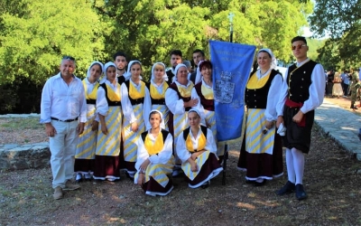 Ο Α.Ο. Φωκάτων τίμησε τους ήρωες στην Μάχη του Λάλα (εικόνες)