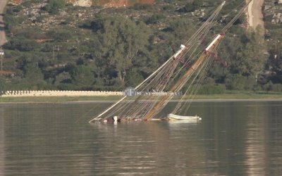 Τραγωδία στην Κρήτη: Βυθίστηκε ιστιοπλοϊκό - Ένας νεκρός