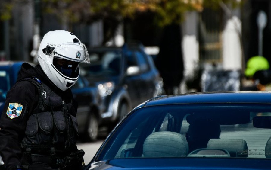 «Τα εξοντωτικά πρόστιμα οδηγούν σε λουκέτα» – Παρέμβαση Σπαθή προς την ηγεσία της ΕΛ.ΑΣ.
